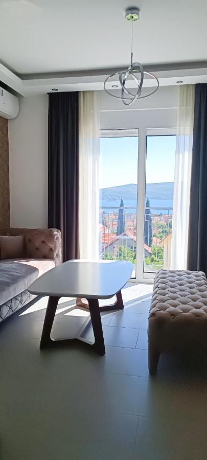 Eden Apartments Tivat Eksteriør bilde