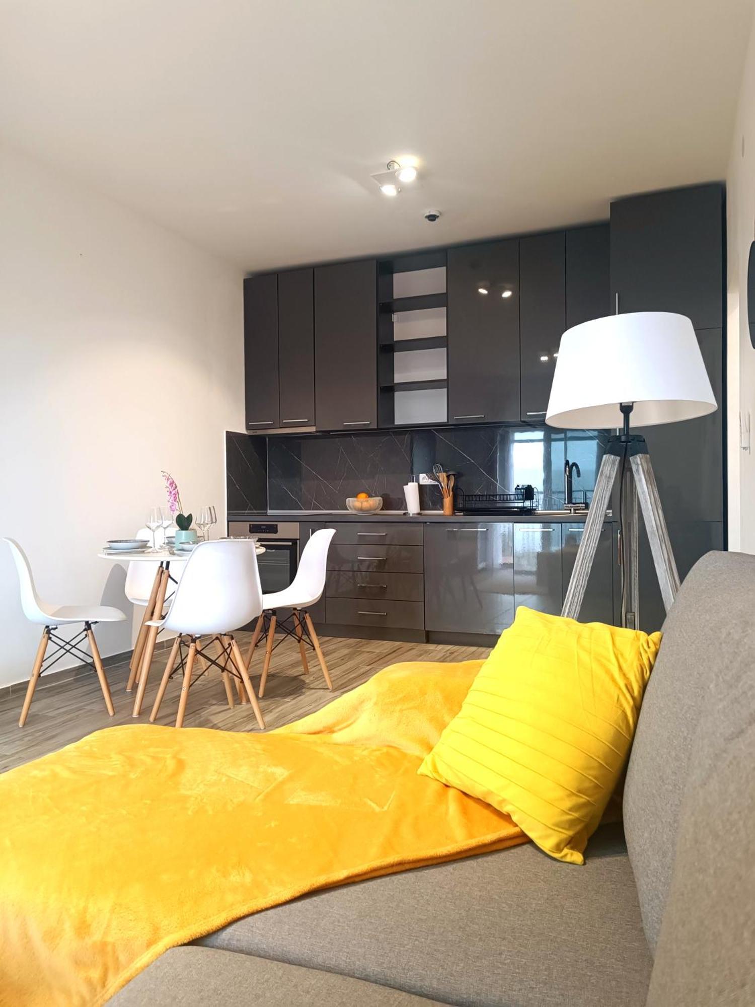 Eden Apartments Tivat Eksteriør bilde
